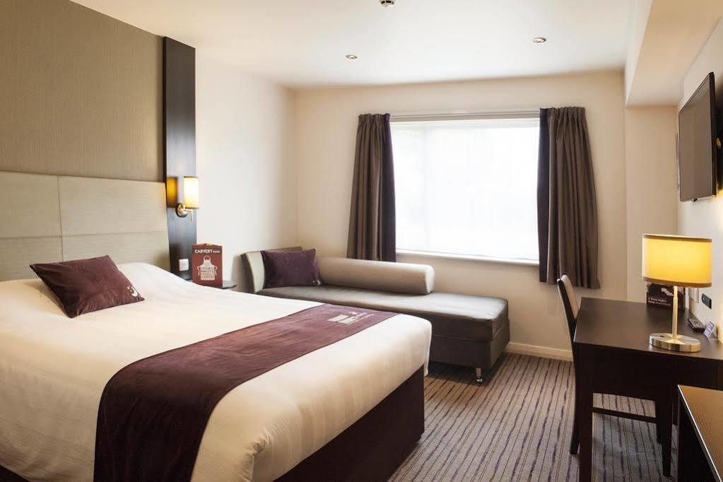 Premier Inn Premier Inn York South West المظهر الخارجي الصورة