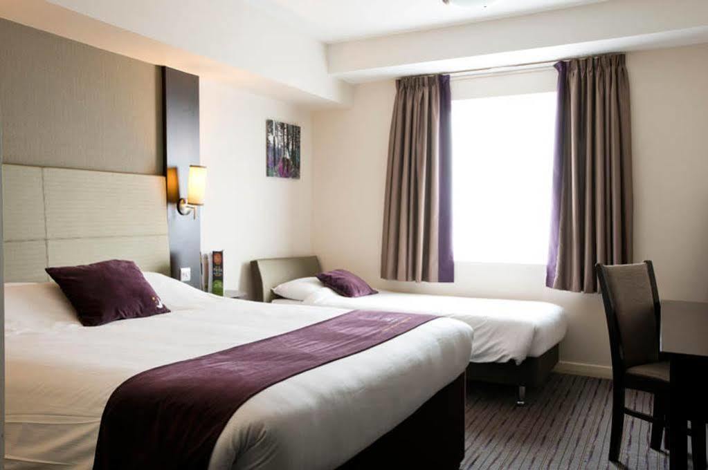 Premier Inn Premier Inn York South West المظهر الخارجي الصورة