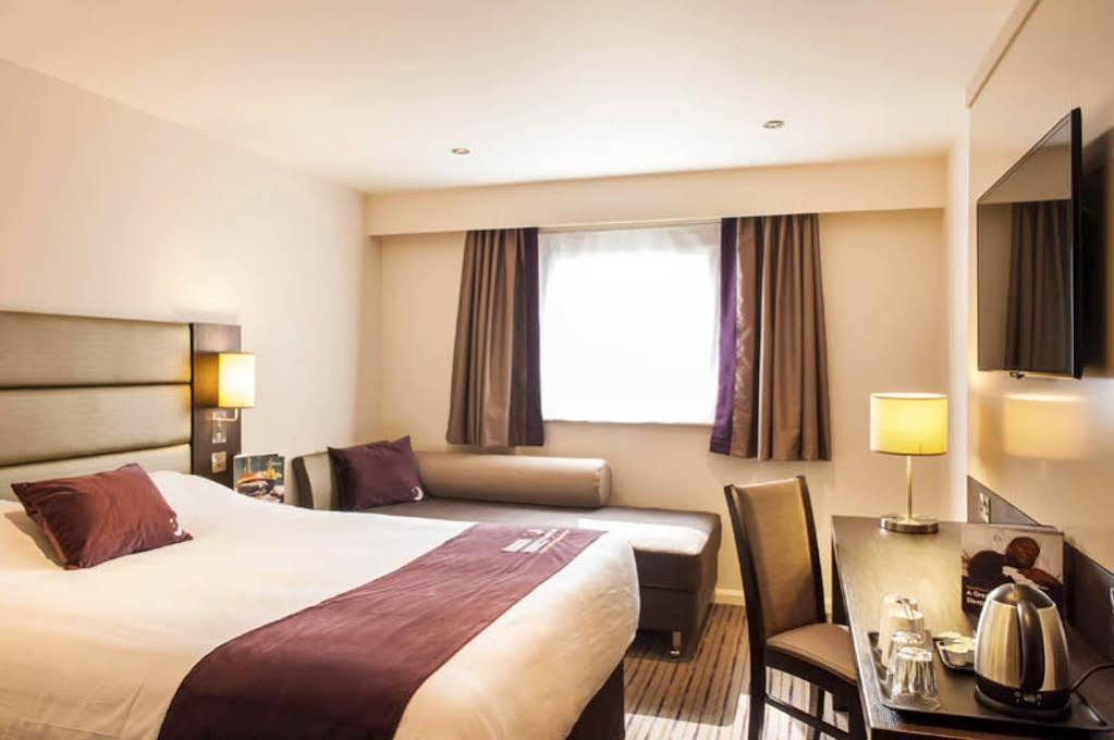 Premier Inn Premier Inn York South West المظهر الخارجي الصورة